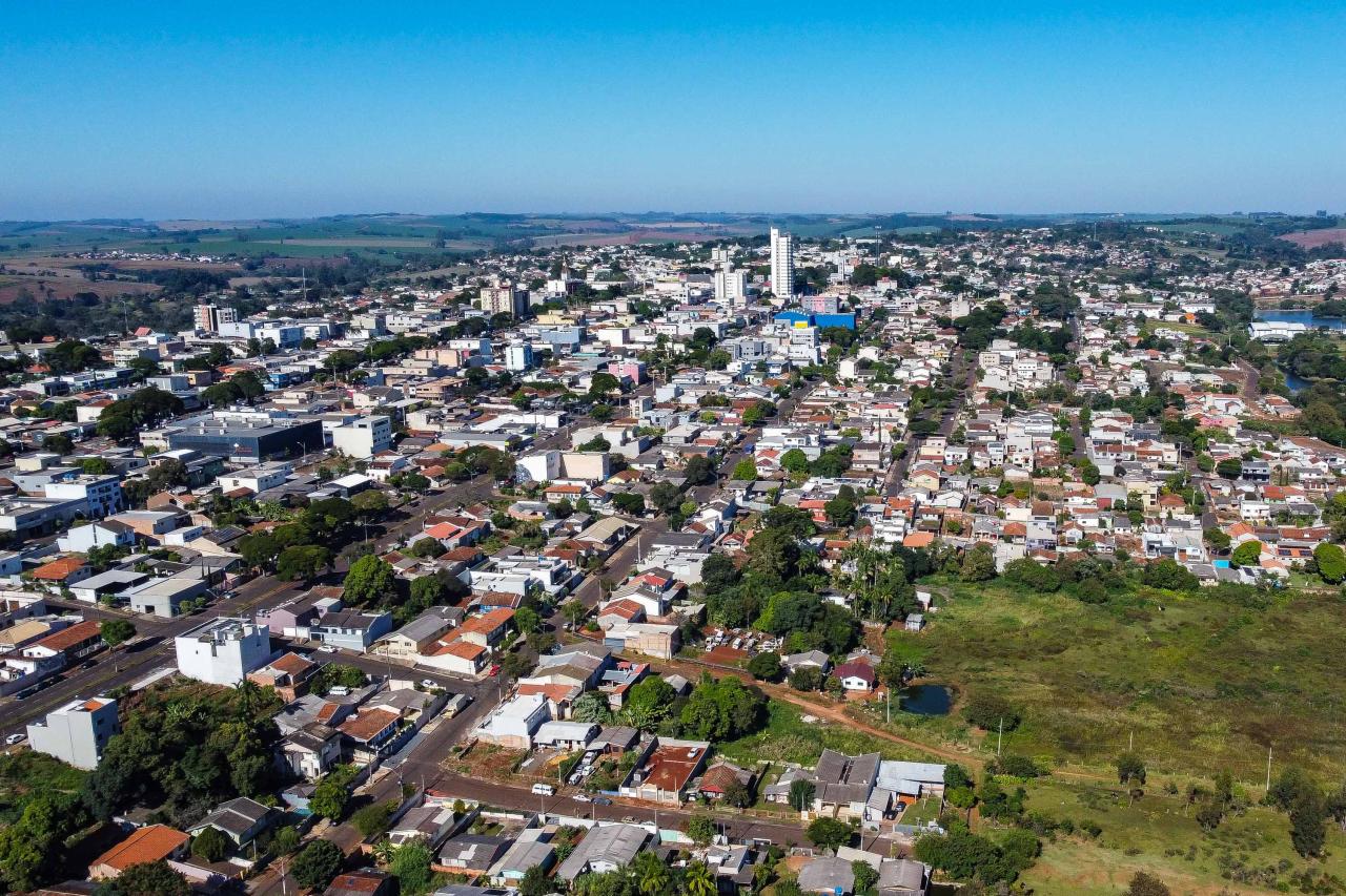 Paraná alcança saldo positivo de 66.243 novas empresas no primeiro semestre de 2023