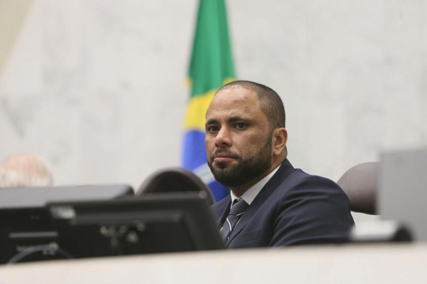 Sobre descriminalização do porte de drogas para consumo pessoal “Não é função do Judiciário”, afirma Deputado Do Carmo