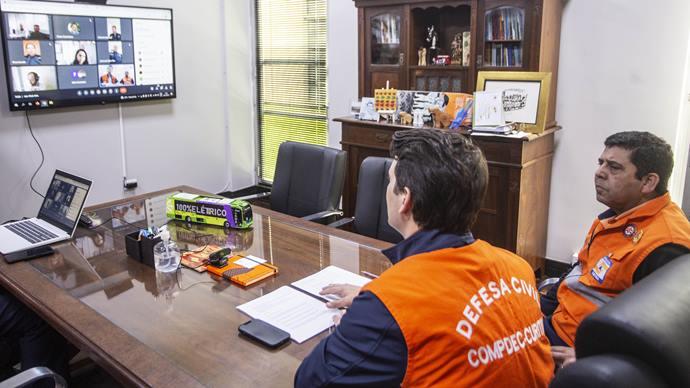 CURITIBA EM ALERTA - Defesa Civil da capital fica em alerta para chuvas intensas