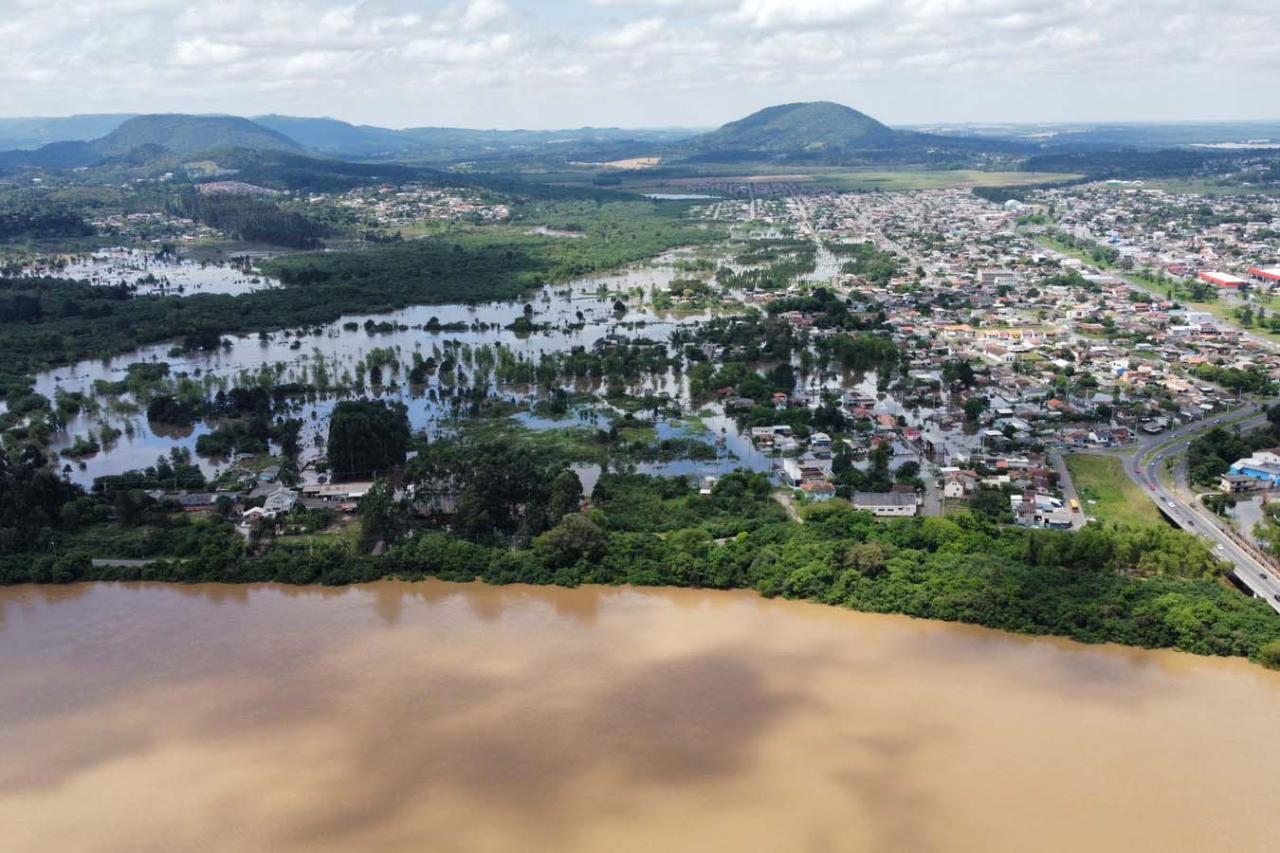 Novo boletim da Defesa Civil aponta 33 mil número de pessoas afetadas pelas chuvas no Paraná