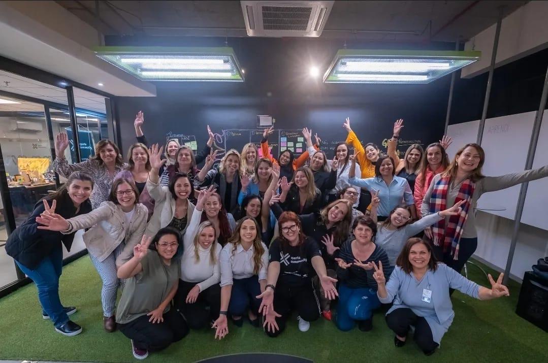 Grupo de mulheres no Paraná cria projeto de mentoria e capacitação para negócios em tecnologia