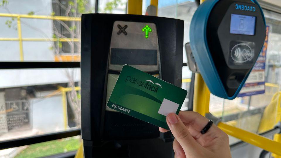 Prefeitura de Maringá, inicia período de recargas e solicitações de novos cartões do Passe do Estudante para o ano letivo de 2024