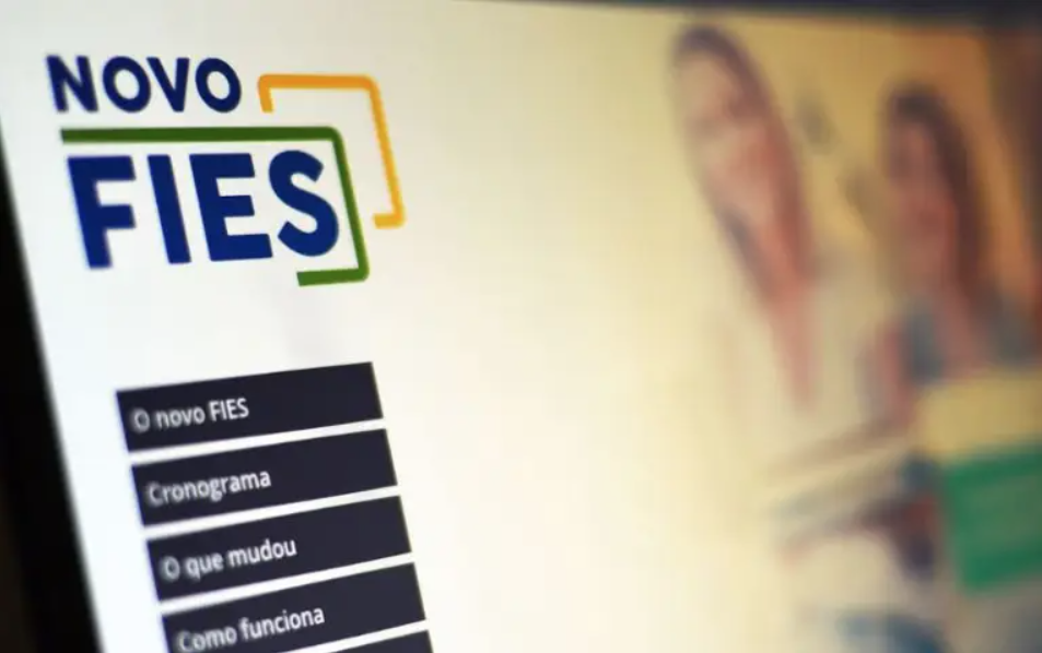 Governo lança Fies Social para estudantes de baixa renda
