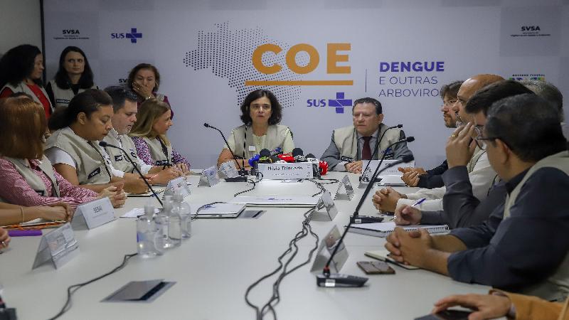 Ministério da Saúde estuda ampliar oferta da vacina contra dengue 