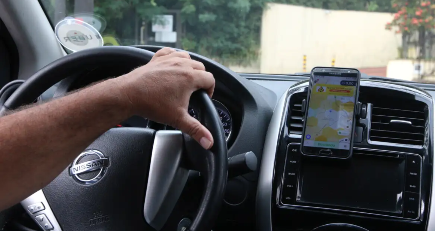 Motoristas de app's terão direitos trabalhistas?