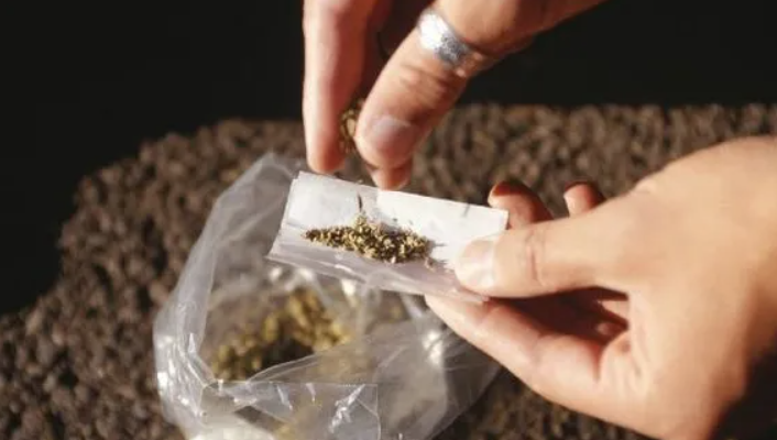 No Paraná flagrantes de uso e consumo de drogas crescem 50%, com mais de 13 mil registros em 2023