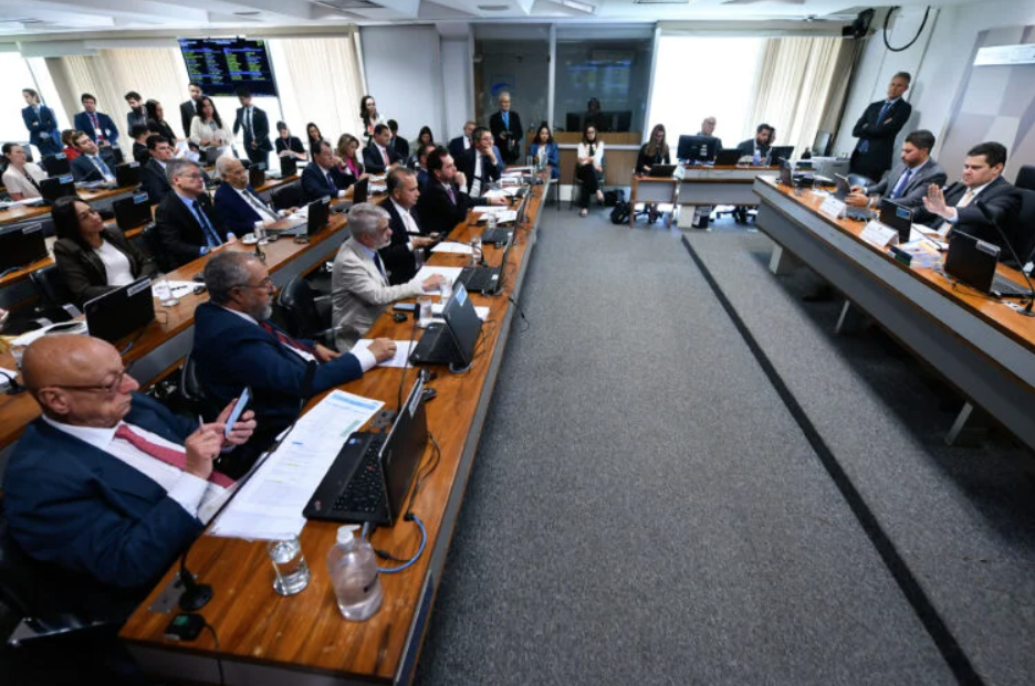 Senado aprova castração química para presos por crimes sexuais