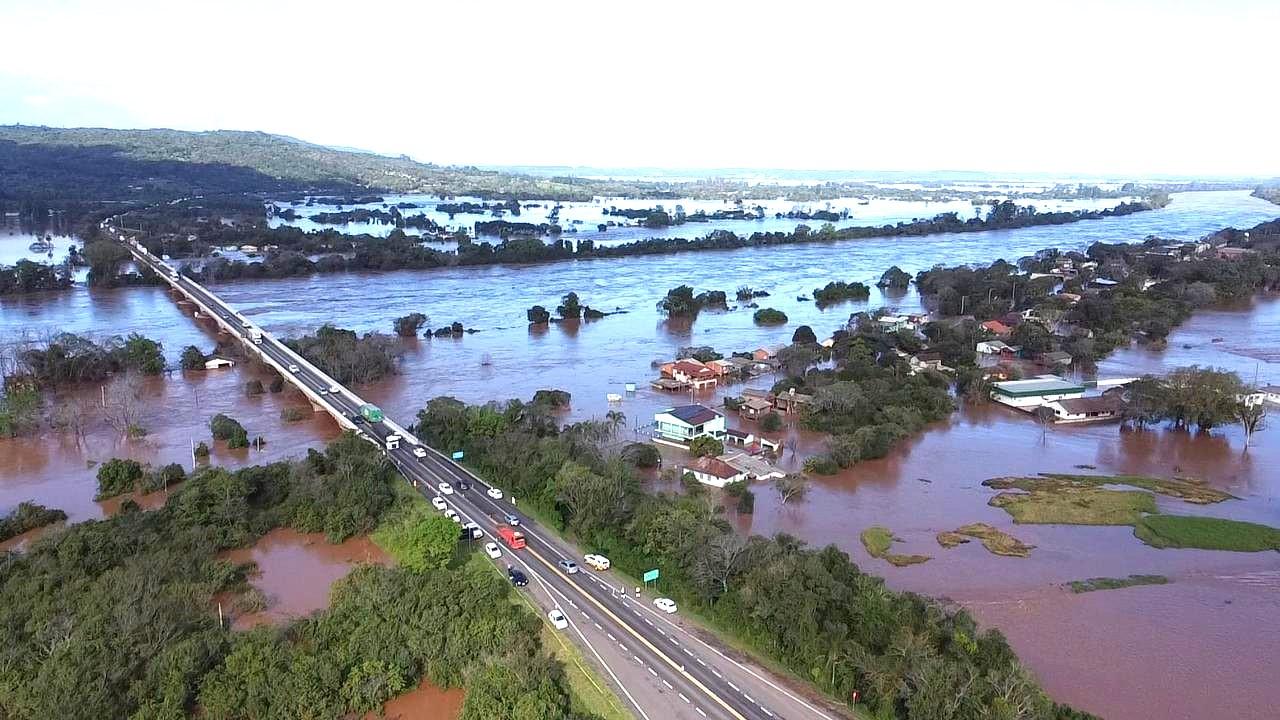 Mortes confirmadas por enchentes no Rio Grande do Sul sobem para 171, há 43 desaparecidos