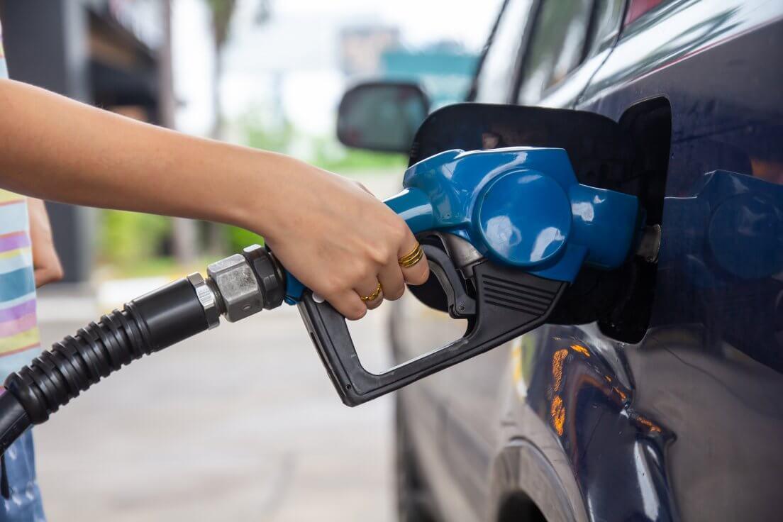 Na primeira quinzena de outubro, Região Sul registra aumentos no preço médio do litro da gasolina e do etanol, aponta Edenred Ticket Log