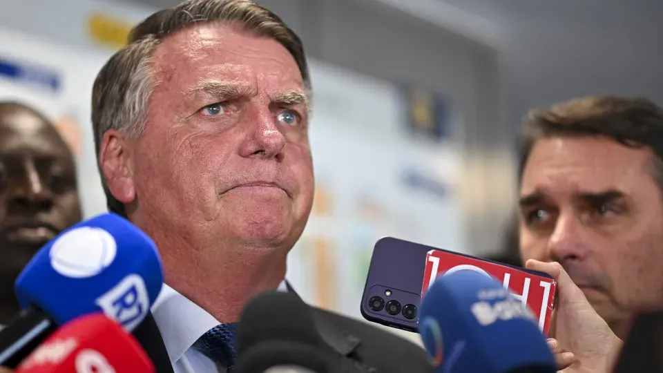 Ex-ministro lança campanha para arrecadar dinheiro para Jair Bolsonaro