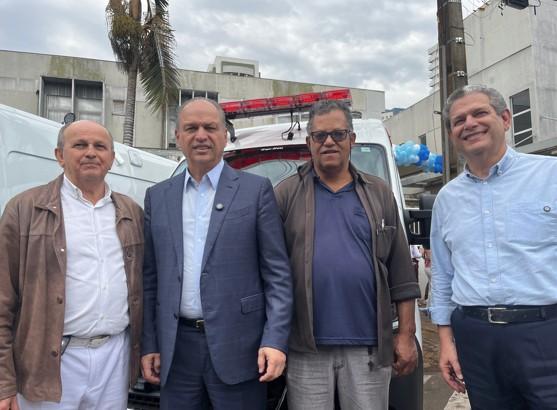 Maringá Reforça Frota da Saúde com a Entrega de Quatro Novas Ambulâncias