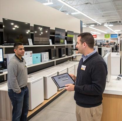 Varejo do Paraná avança acima da média nacional e reforça relevância do atendimento presencial nas lojas