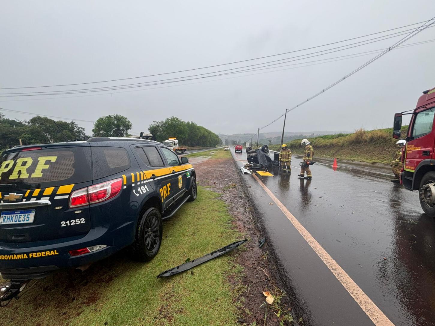 Tragédia no Contorno Sul de Apucarana: Chuva e Capotamento Matam Jovem de 29 Anos na BR-369