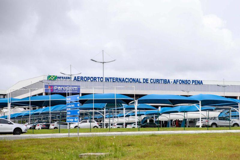 Caos no Aeroporto Afonso Pena, em São José dos Pinhais (PR), causam cancelamentos e atrasos de voos