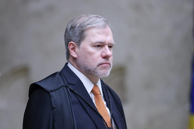 Dias Toffoli deixa relatoria do caso do Banco Master e STF anuncia redistribuição imediata