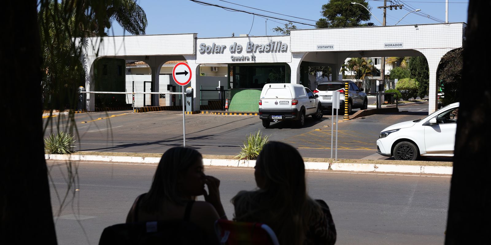 Bolsonaro recebe prazo de 24 horas para esclarecer menção de Eduardo sobre acesso a vídeo