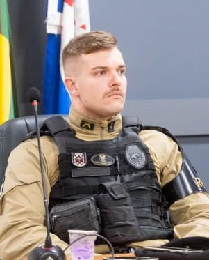 “NADA COMPRA MINHA PAZ”: Tenente Hélio surpreende e anuncia saída da PMPR após quase 10 anos; assista ao vídeo