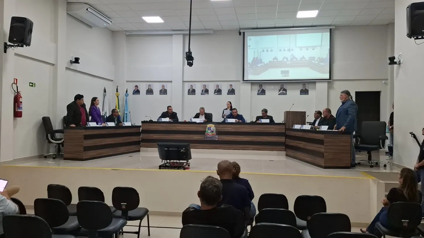 O DIA DA VERGONHA EM SARANDI: Vereadores aprovam 