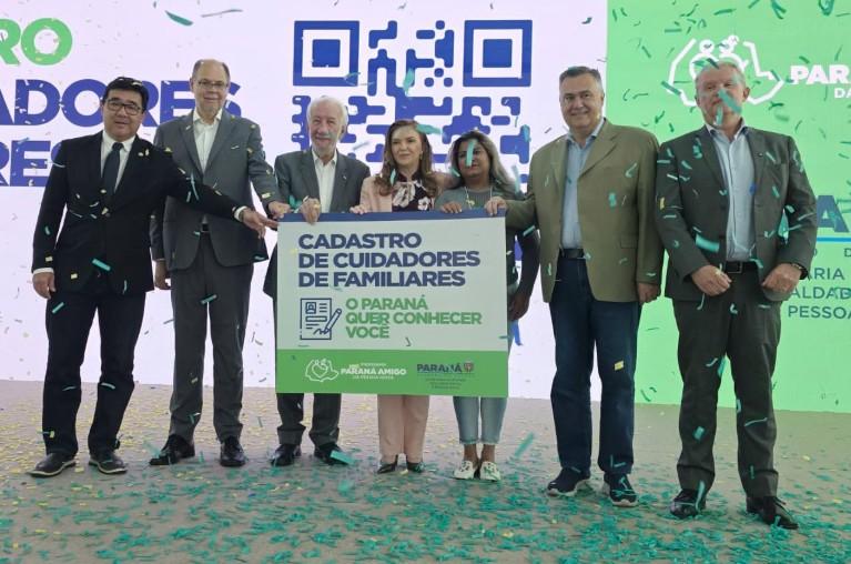 Paraná lança Cadastro do Cuidador e reforça cooperação em políticas para pessoa idosa