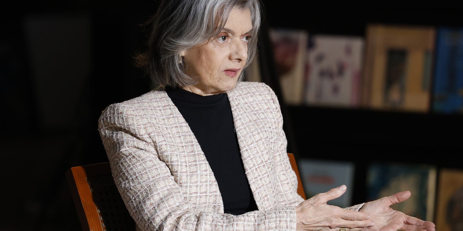 Cármen Lúcia revela conselhos familiares para deixar o STF por ataques machistas