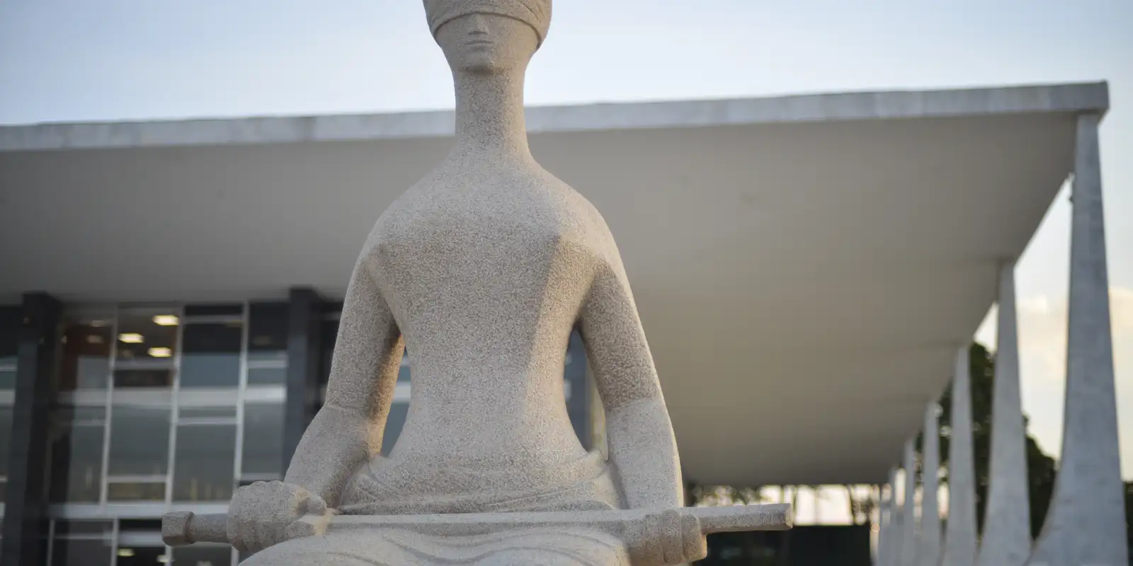 Magistrados solicitam prorrogação para aplicação de limites a benefícios