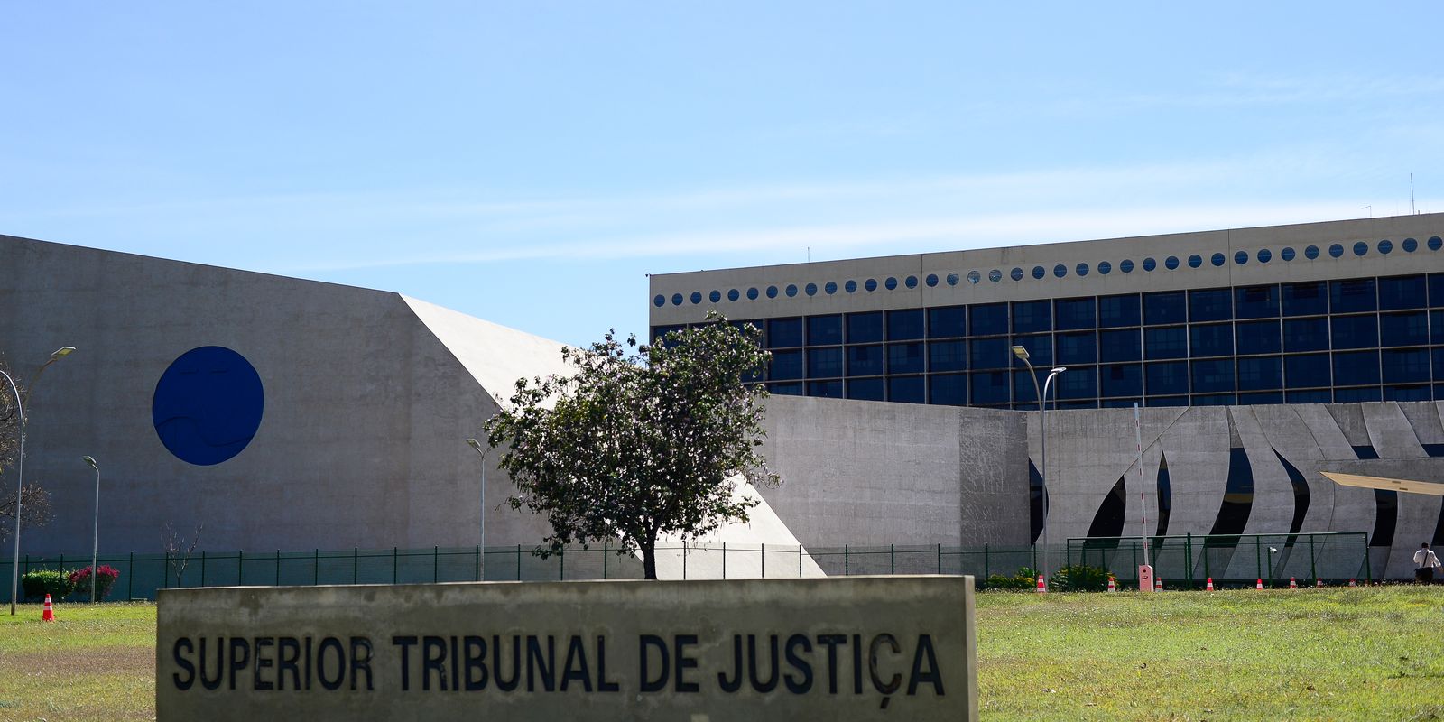 STJ inicia investigação sobre uso de inteligência artificial para fraudar processos