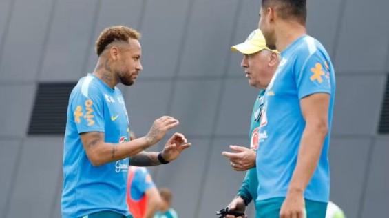 Ancelotti define estratégia para retorno de Neymar e promove mudanças no ataque da seleção