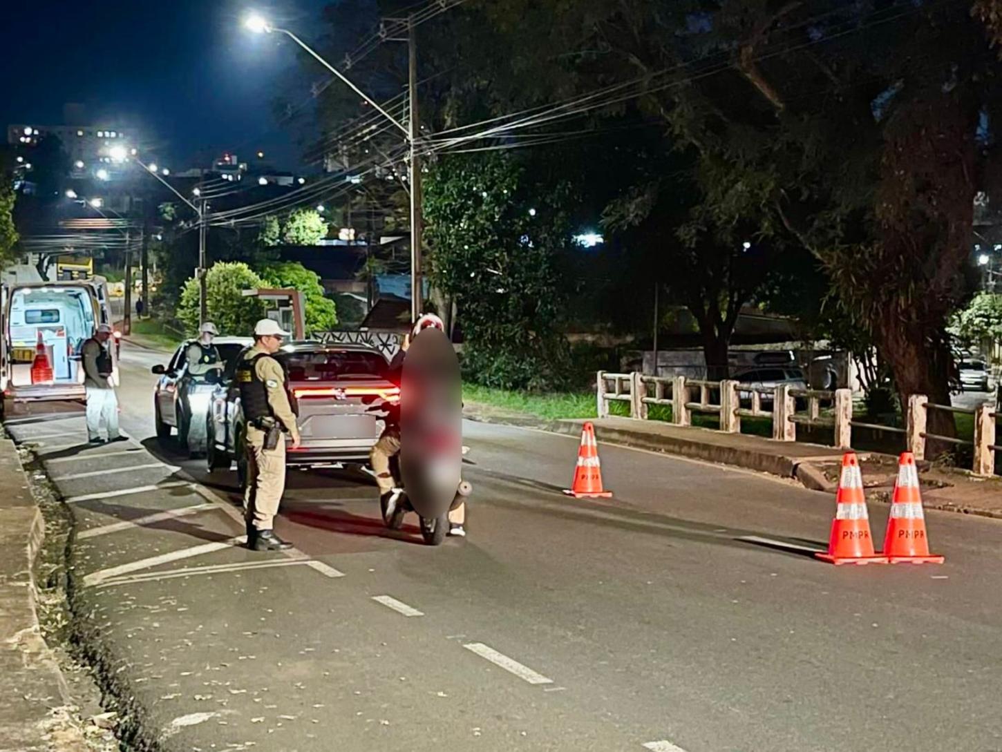 Polícia Militar apreende oito veículos em blitz de trânsito em Londrina