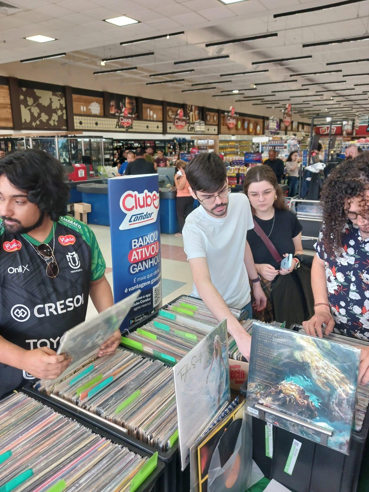 Colecionismo: Viniltagem retorna a Maringá com milhares de discos e sorteio especial