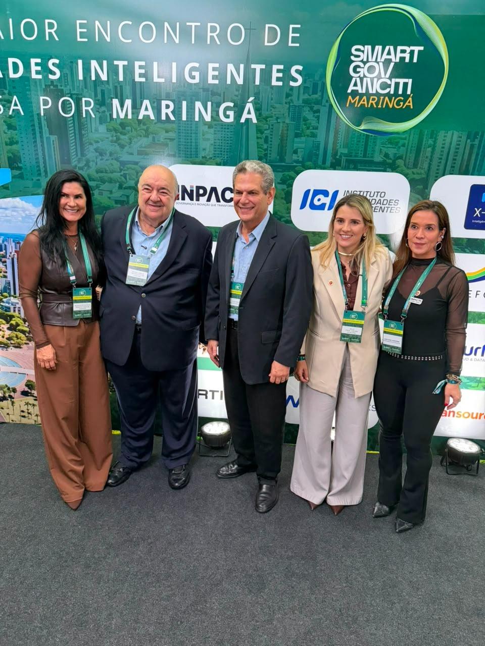 Presidente da Câmara de Maringá, Majô propõe ‘Legislativo Inteligente’ durante encontro nacional que reuniu Rafael Greca e lideranças da inovação na cidade
