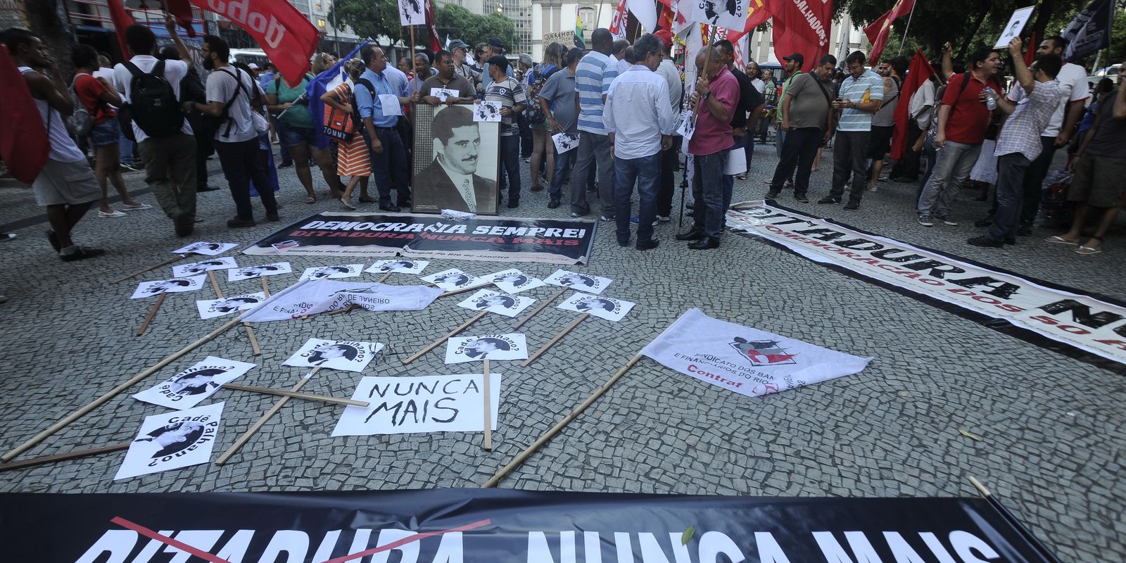 Estado brasileiro pede desculpas pelo desaparecimento de Paulo de Tarso Celestino, aluno da UnB, durante a ditadura militar