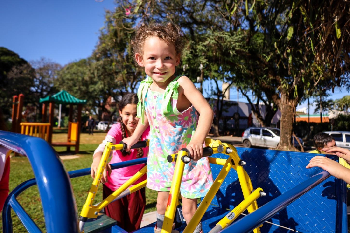 Maringá inaugura ‘Parque Inclusivo Catedral’ e amplia direito de brincar