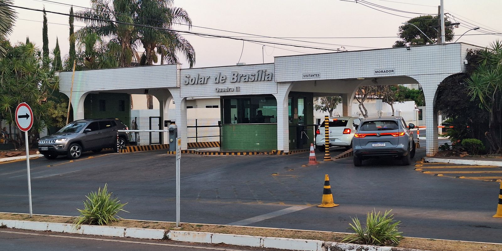 Moraes rejeita pedido de Javier Milei para visitar Jair Bolsonaro
