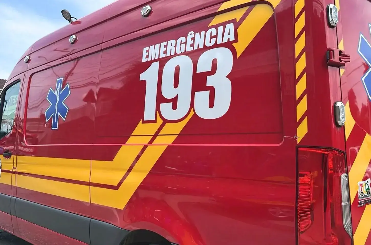 Atropelamento Fatal na PR-444: Jovem Morre em Mandaguari e IML Busca Identificação da Vítima