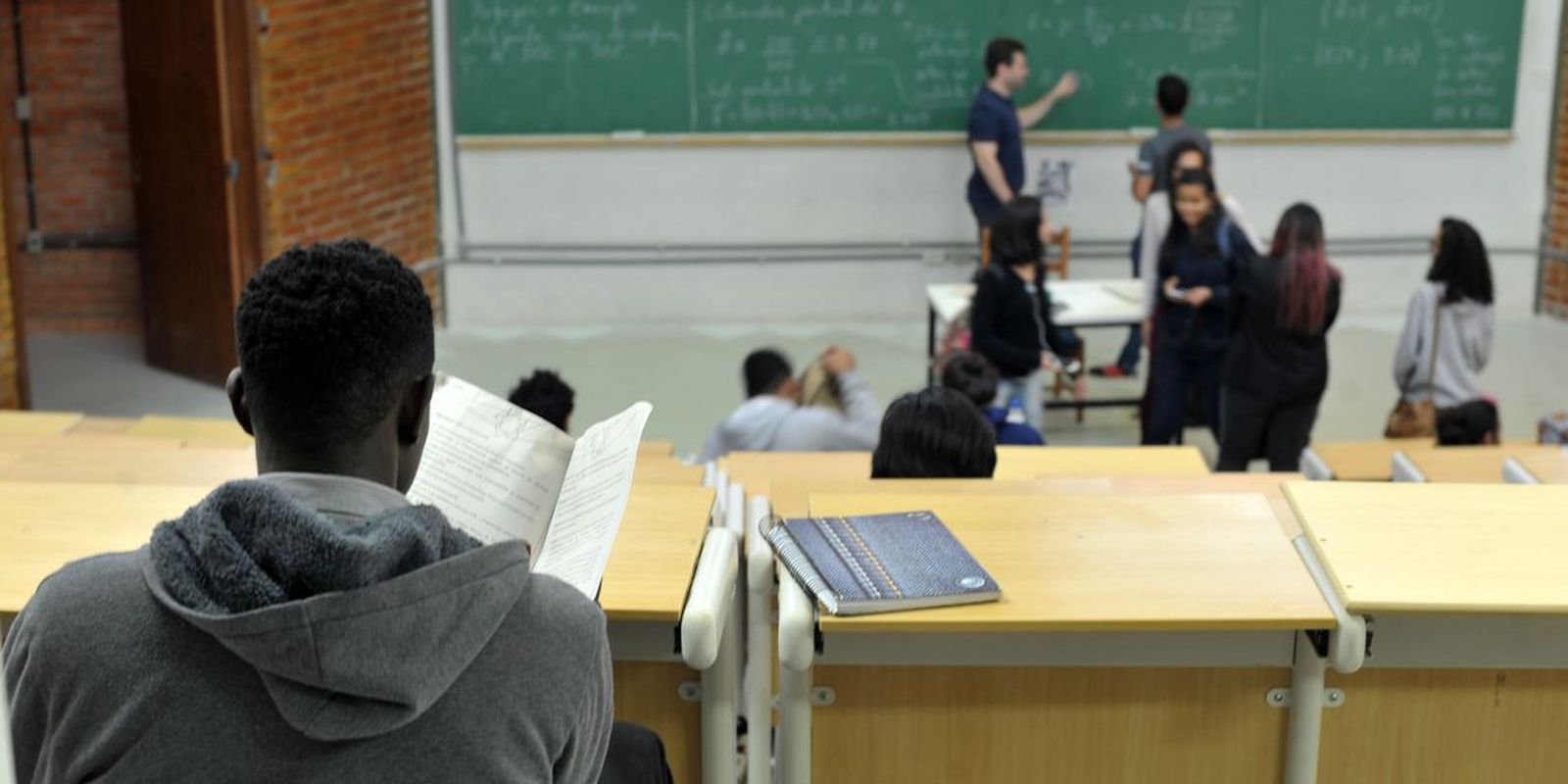 Fies convoca estudantes da lista de espera nesta sexta-feira