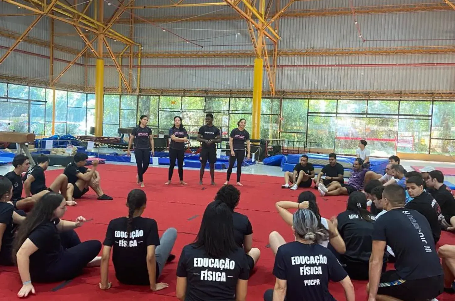 PUCPR promove oficina gratuita de defesa pessoal feminina