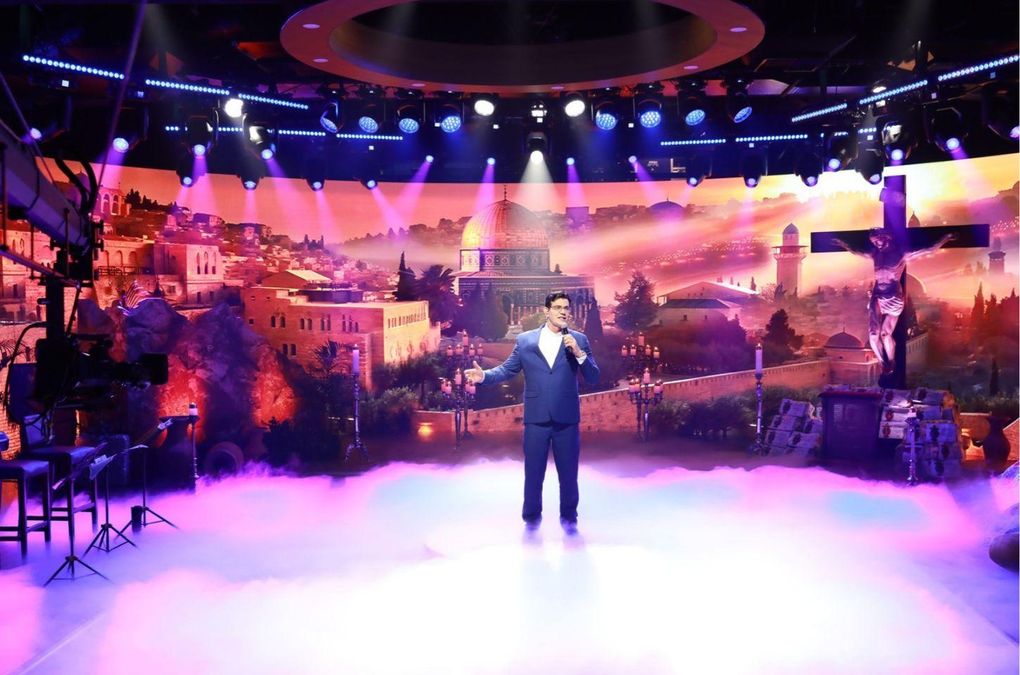 Dos estúdios em Curitiba para todo o Brasil: os 15 anos da TV Evangelizar
