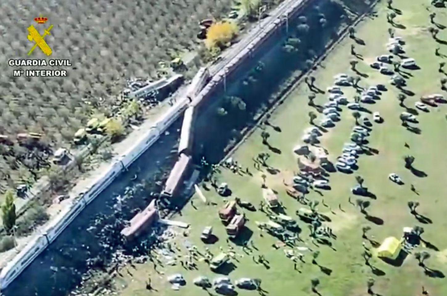 Acidente de trem na Espanha deixa ao menos 64 mortos na província de Toledo