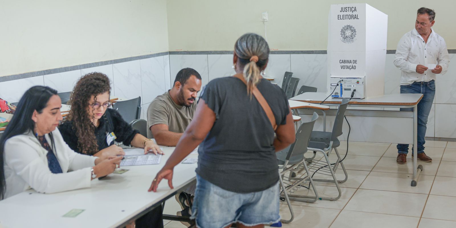 TSE nega fraude e explica falha na divulgação da apuração dos votos