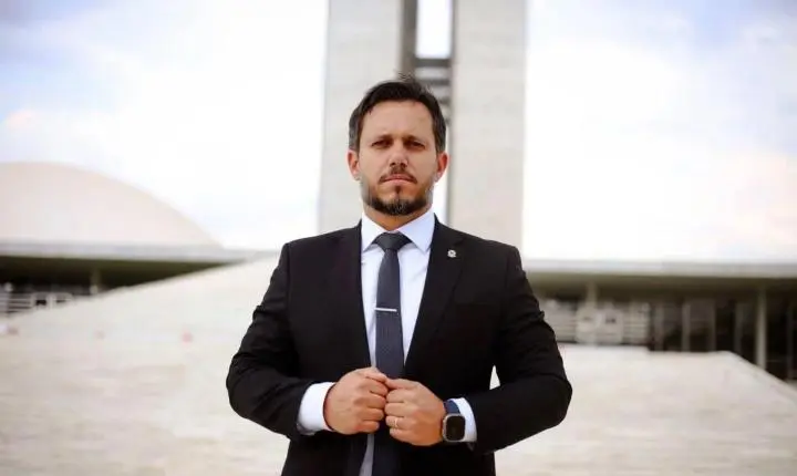 Bastidores de Maringá: nome de Maycon Zanetti começa a circular para 2028