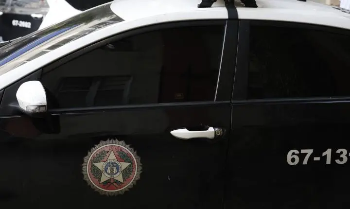 Casal é detido com anabolizantes e canetas emagrecedoras ilegais do Paraguai