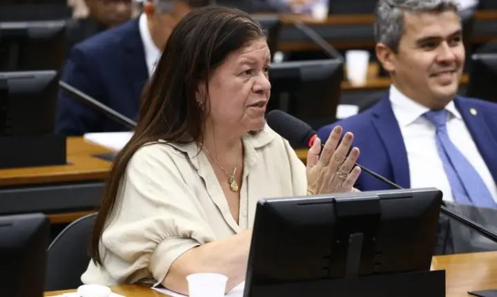CCJ da Câmara aprova projeto para otimizar a vacinação no sistema público de saúde