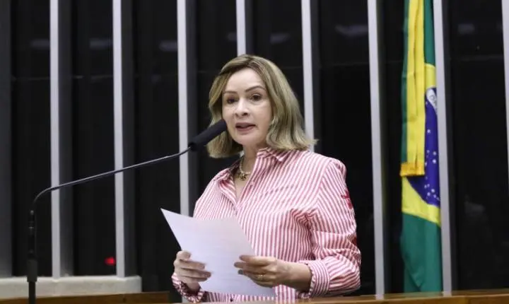 Câmara aprova programa de fomento à biotecnologia na Amazônia Legal com inclusão de povos originários