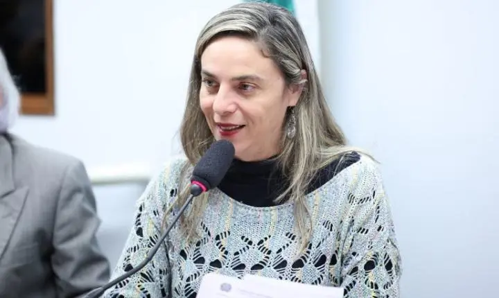 Comissão da Câmara aprova projeto de lei para incentivar aleitamento materno em creches