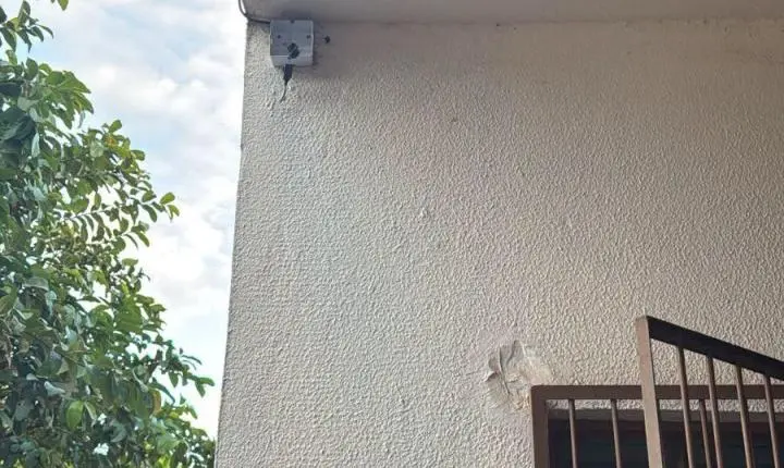 Criminosos invadem UBS na Vila do Roque, furtam veículo e destroem quase MIL doses de vacinas em Barbosa Ferraz