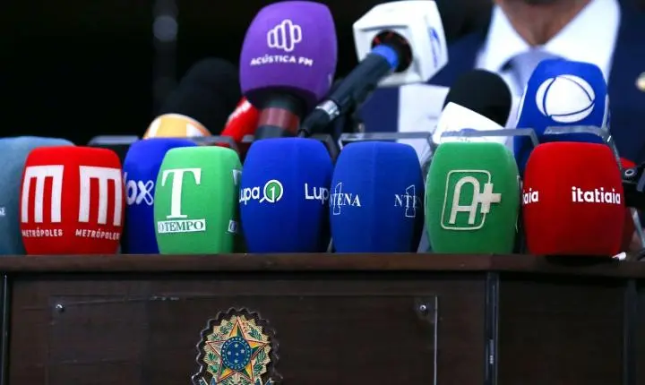 Jornalistas enfrentam mais de 14 mil ataques digitais durante as eleições