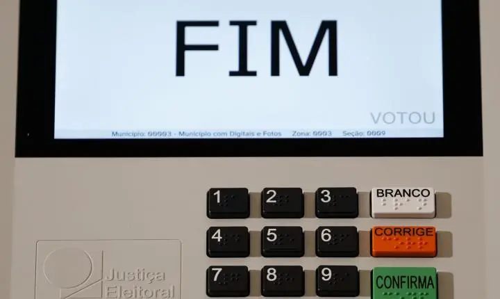 Federação PSOL-Rede oficializa apoio político para a reeleição de Lula