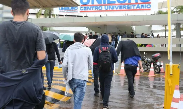 Inscrições para o Fies do segundo semestre de 2026 encerram em 17 de julho para estudantes