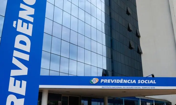 Fila do INSS registra queda de 16% após análise de 500 mil processos