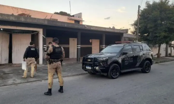 GAECO DEFLAGRA 'OPERAÇÃO POSFÁCIO' EM PARANAGUÁ: Prisão preventiva e apreensões abalam rede do tráfico no Litoral